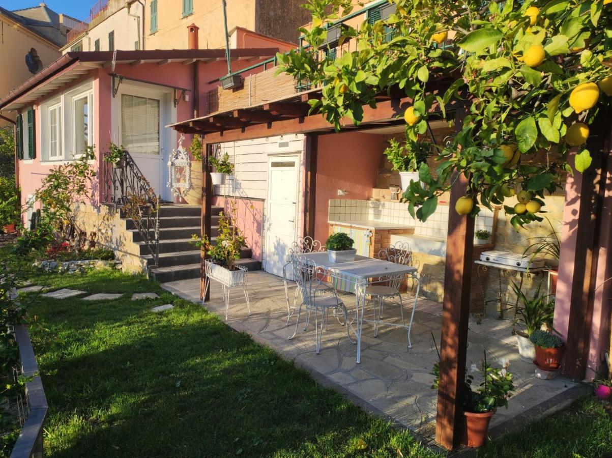 Florinda Lemon'S Suite Cervo Exterior foto