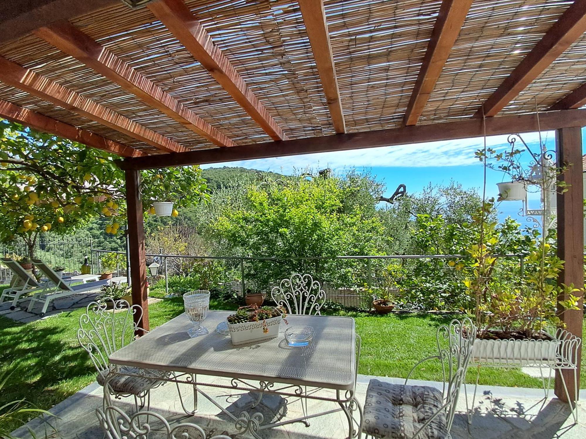 Florinda Lemon'S Suite Cervo Exterior foto
